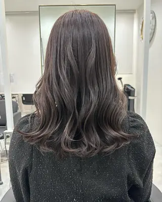 ミディアム カラー SOYON船橋店 西澤元気のヘアスタイル
