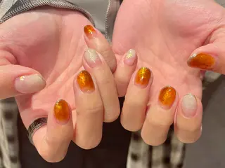 ネイル biene 鴨下愛美のネイルデザイン