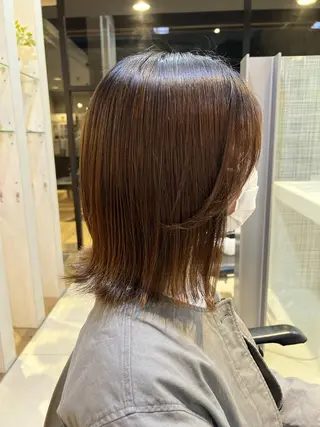 ミディアム ハイライト特化小澤 奈津美のヘアスタイル