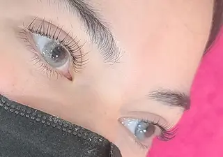 マツエク・マツパ ビッグバンブー所属・✨ﾏﾂｴｸ✨美眉✨ ﾐﾔﾉの眉毛・アイブロウイメージ