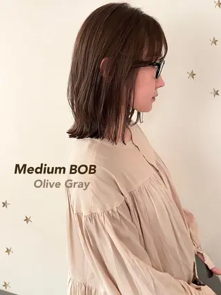 ミディアム カラー 市川 千夏のヘアスタイル