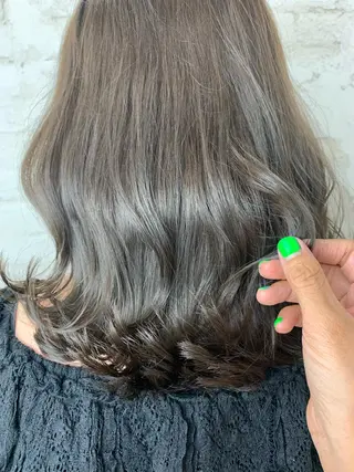 ミディアム 🌈ハイライトカラー 🌈naokoのヘアスタイル