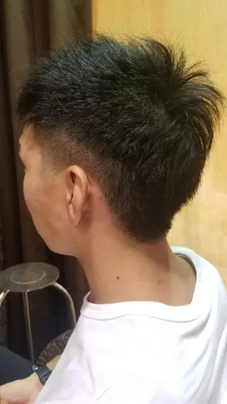 ショート 高口 雅のヘアスタイル