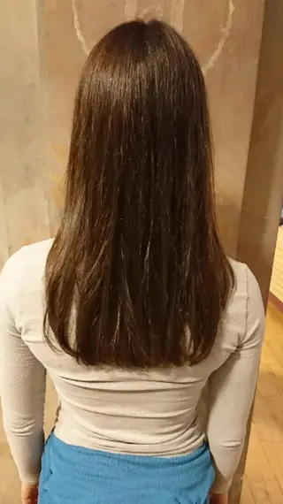 ロング 齋藤 愛美のヘアスタイル