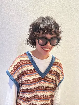 ショート パーマ ぱる/透明感カラー パーマ/カットのヘアスタイル