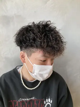 ショート パーマ メンズ 波巻きスパイラルパー マ/シャドウパーマ駿のヘアスタイル