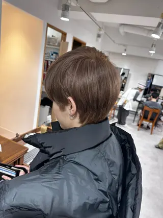ミディアム カラー パーマ ヘアアレンジ メンズ キッズ 骨格レイヤーカット 🌿美髪縮毛矯正のヘアスタイル