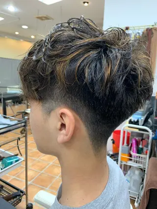 メンズ フリーランス理美容師 いさかのヘアスタイル