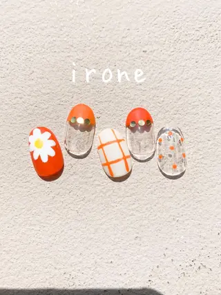 ネイル 小さなサロン ironeのネイルデザイン