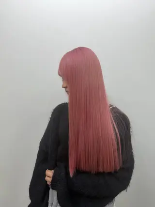 ロング カラー 蔭山 幸奈のヘアスタイル