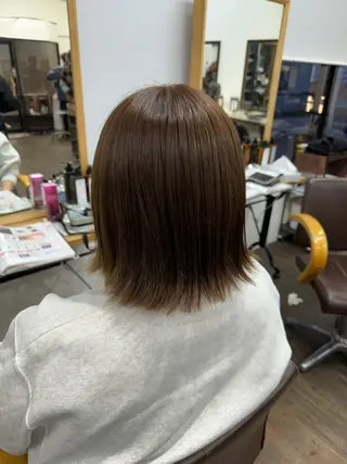 ミディアム 横浜🦋ハイトーン 🫐シャドウルーツのヘアスタイル