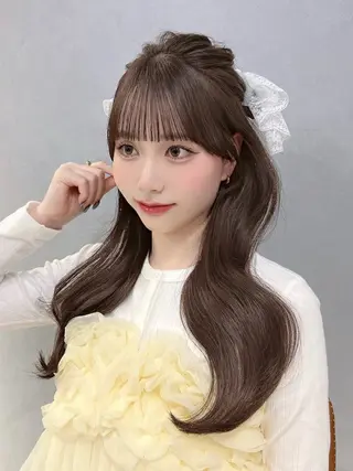 ロング まなり See.のヘアスタイル