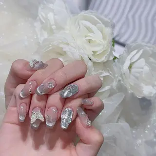 ネイル Queens PUPUのネイルデザイン