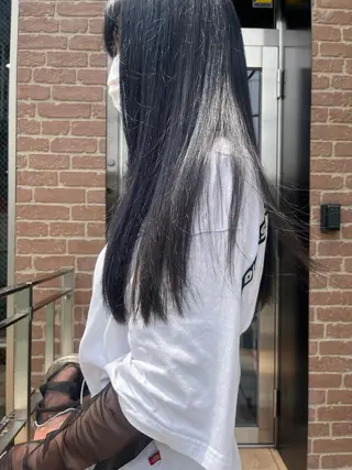 ロング カラー パーマ ヘアアレンジ メンズ キッズ ネイル マツエク・マツパ アイブロウ 久木原 ゆりのヘアスタイル