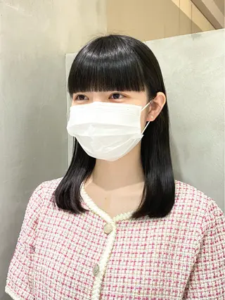 ミディアム 艶感/ナチュラル 🩵amiのヘアスタイル