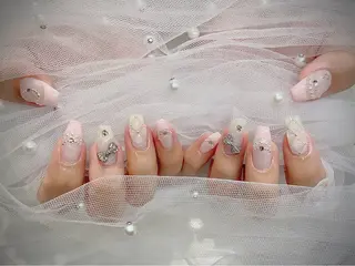 ネイル I-nailロング /ワンホン/キラキラのネイルデザイン