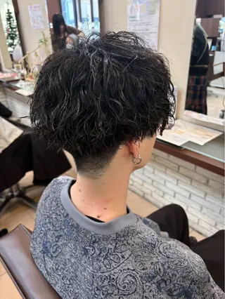 メンズ 富澤あゆみ/髪質改善 /レイヤーカットのヘアスタイル