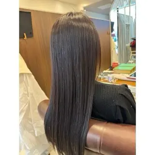 カラー 山崎 真央のヘアスタイル