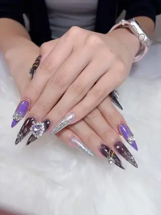 ネイル Huyn Nail Shinjyukuのネイルデザイン