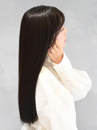 セミロング 山本みづき 髪質改善のヘアスタイル