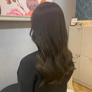 ロング カラー 宮澤 梨羅のヘアスタイル