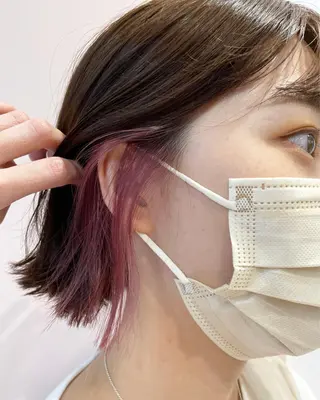 ショート カラー しの　ゆきの THE REMMYのヘアスタイル