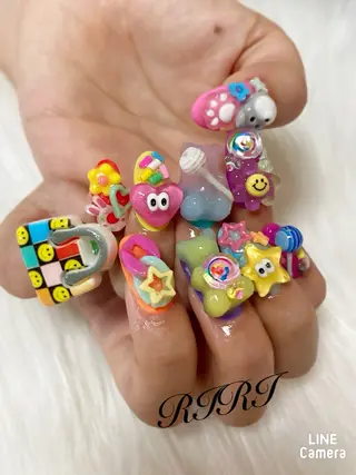 ネイル riri オーナーのネイルデザイン