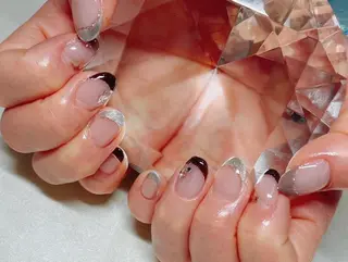 ネイル マツエク・マツパ アイブロウ Nail&eye Belire 新宿のネイルデザイン