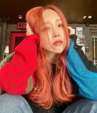 ロング カラー 派手髪デザインカラー ヒロカのヘアスタイル