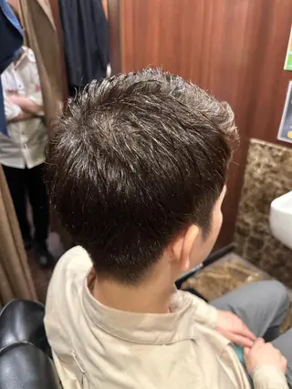 ショート メンズ 尾島 杏香のヘアスタイル