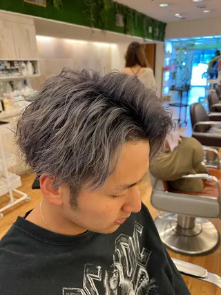 メンズ 湘南のパーマ職人 🔥清水琉葵🔥のヘアスタイル