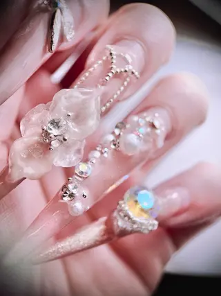ネイル nailsalon R’のネイルデザイン