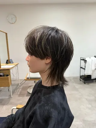 ミディアム 樋口 令惟のヘアスタイル