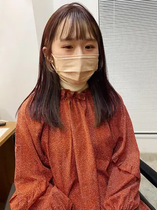 セミロング 砂原 ひよりのヘアスタイル