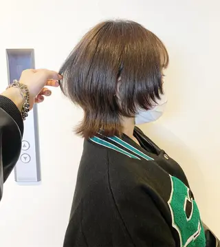 ショート 大阪ウルフカット ハッシュカットのヘアスタイル