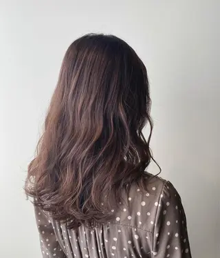 ミディアム カラー 🌿ガクト 🌿艶髪透明感のヘアスタイル