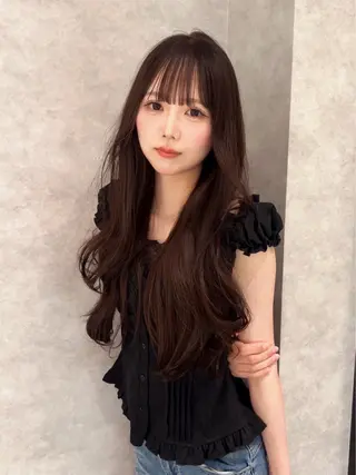 セミロング 縮毛矯正/艶髪/ 透明感カラー輝希のヘアスタイル