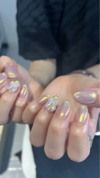 ネイル uri☺︎︎ natsumiのネイルデザイン