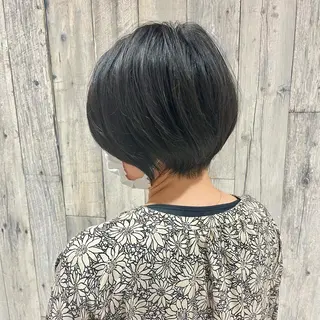 ショート 角田 雅行のヘアスタイル