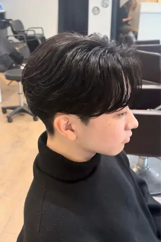 ミディアム パーマ メンズ 梅垣 紗英のヘアスタイル