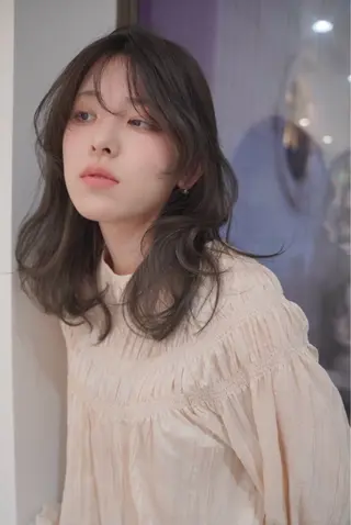 ミディアム カラー 似合わせカット🌿 前川のヘアスタイル