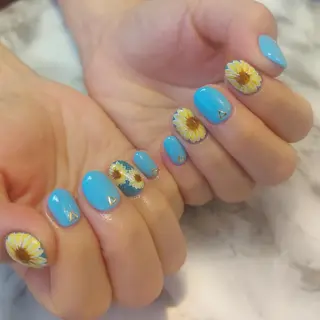 ネイル ジェヌインネイル 河内のネイルデザイン