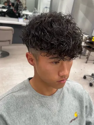 パーマ メンズ 🍐シャドウパーマ メンズ特化/守岡🍐のヘアスタイル