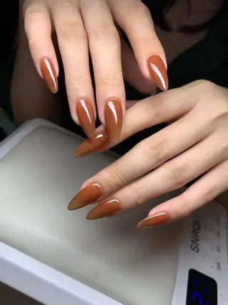 ネイル MQueen ネイルサロンのネイルデザイン