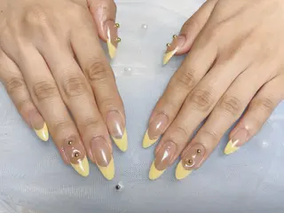 ネイル Nailsalon Blueのネイルデザイン