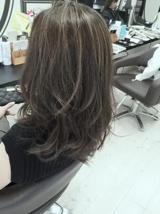 ロング カラー パーマ ヘアアレンジ メンズ キッズ ネイル マツエク・マツパ Lien 深井店のヘアスタイル
