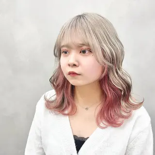 セミロング カラー 髪質改善⌇透明感 カラー⌇川上葵のヘアスタイル