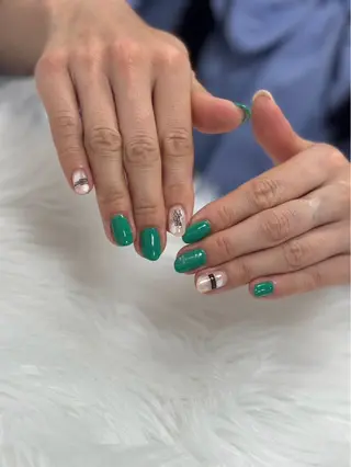 ネイル PROVE 彩華のネイルデザイン