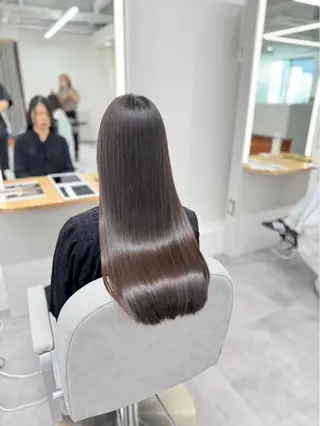 ロング 髪質改善ELSA元町 城内譲のヘアスタイル