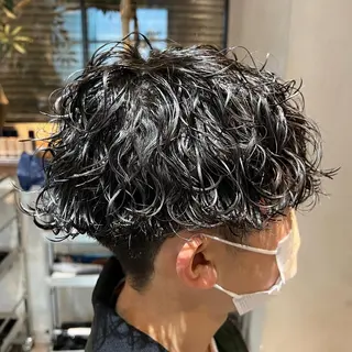 ショート パーマ メンズ 波巻きスパイラルパー マ/シャドウパーマ駿のヘアスタイル